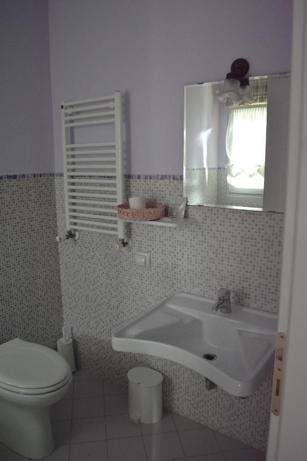Vila La Tenuta Del Giglio Tavullia Pokoj fotografie