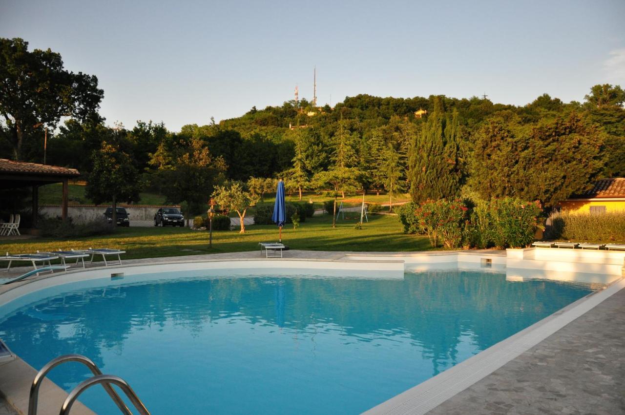 Vila La Tenuta Del Giglio Tavullia Exteriér fotografie